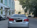 Chevrolet Cruze-8