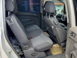 Opel Zafira-14