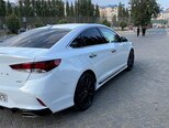 Hyundai Sonata-3