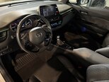 Toyota C-HR-8