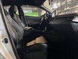 Toyota C-HR-10