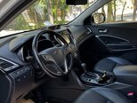 Hyundai Grand Santa Fe-7
