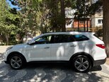 Hyundai Grand Santa Fe-5