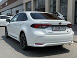 Toyota Corolla-8
