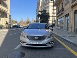 Hyundai Sonata-1