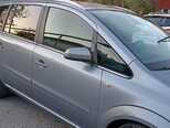 Opel Zafira-10