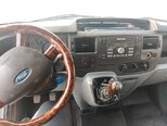 Ford Transit-12