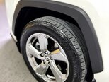 Toyota RAV4-9