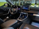 Toyota RAV4-12
