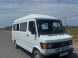 Mercedes 208 D-1