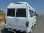 Mercedes 208 D-10