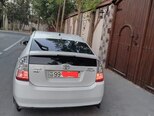 Toyota Prius-7