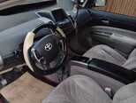 Toyota Prius-10