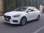 Hyundai Accent-7