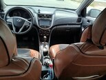 Hyundai Accent-4