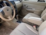 Nissan Tiida-11