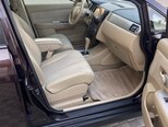 Nissan Tiida-12