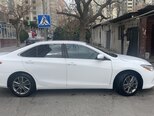 Toyota Camry-9