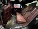 BMW i7-29