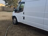 Ford Transit-14