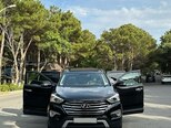 Hyundai Grand Santa Fe-5