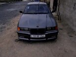 BMW 320-1