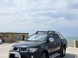Mitsubishi L200-2