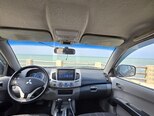 Mitsubishi L200-9
