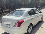 Nissan Sunny-4
