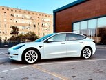 Tesla Model 3-2