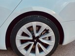 Tesla Model 3-6