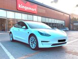Tesla Model 3-7