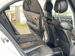 Mercedes E 320-11