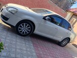 Volkswagen Jetta-16