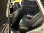 Hyundai Grand Santa Fe-17