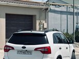 Kia Sorento-9