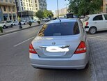 Nissan Tiida-20
