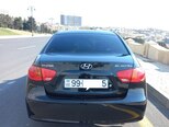Hyundai Elantra-3