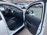 Mitsubishi L200-17