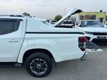 Mitsubishi L200-20