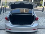 Hyundai Elantra-10