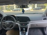 Hyundai Elantra-13