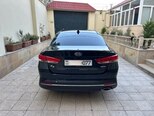 Kia K5-4