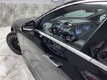 Mercedes E 200-38