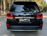 Toyota Land Cruiser-16