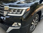 Toyota Land Cruiser-11