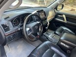 Toyota Land Cruiser-7