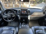 Toyota Land Cruiser-19