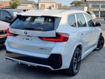 BMW iX1-12