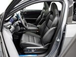 Lynk & Co 06-18